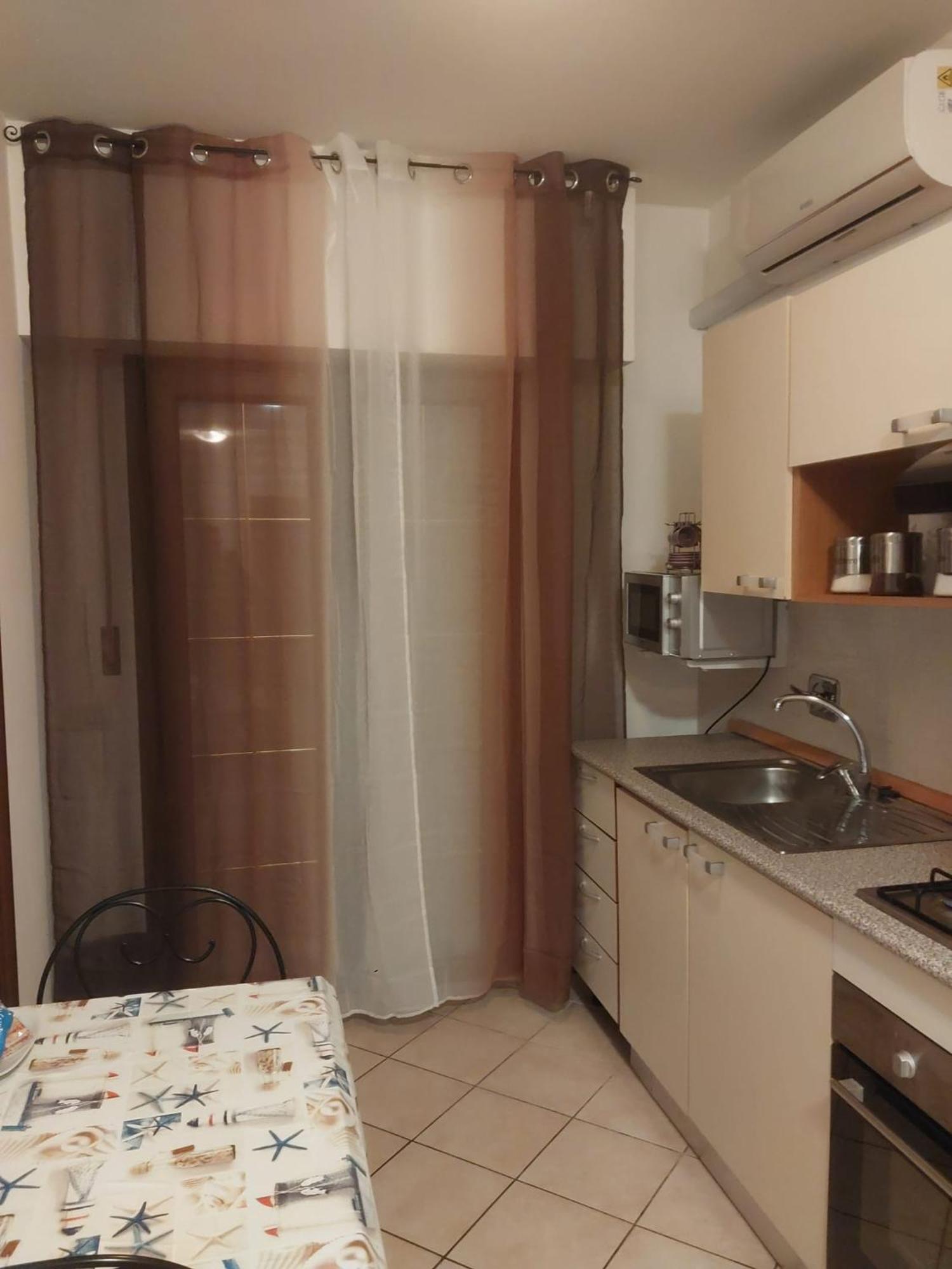 Cozy Studio - Monolocale - Fiumicino Aeroporto E Fiera - Self Check-In Экстерьер фото